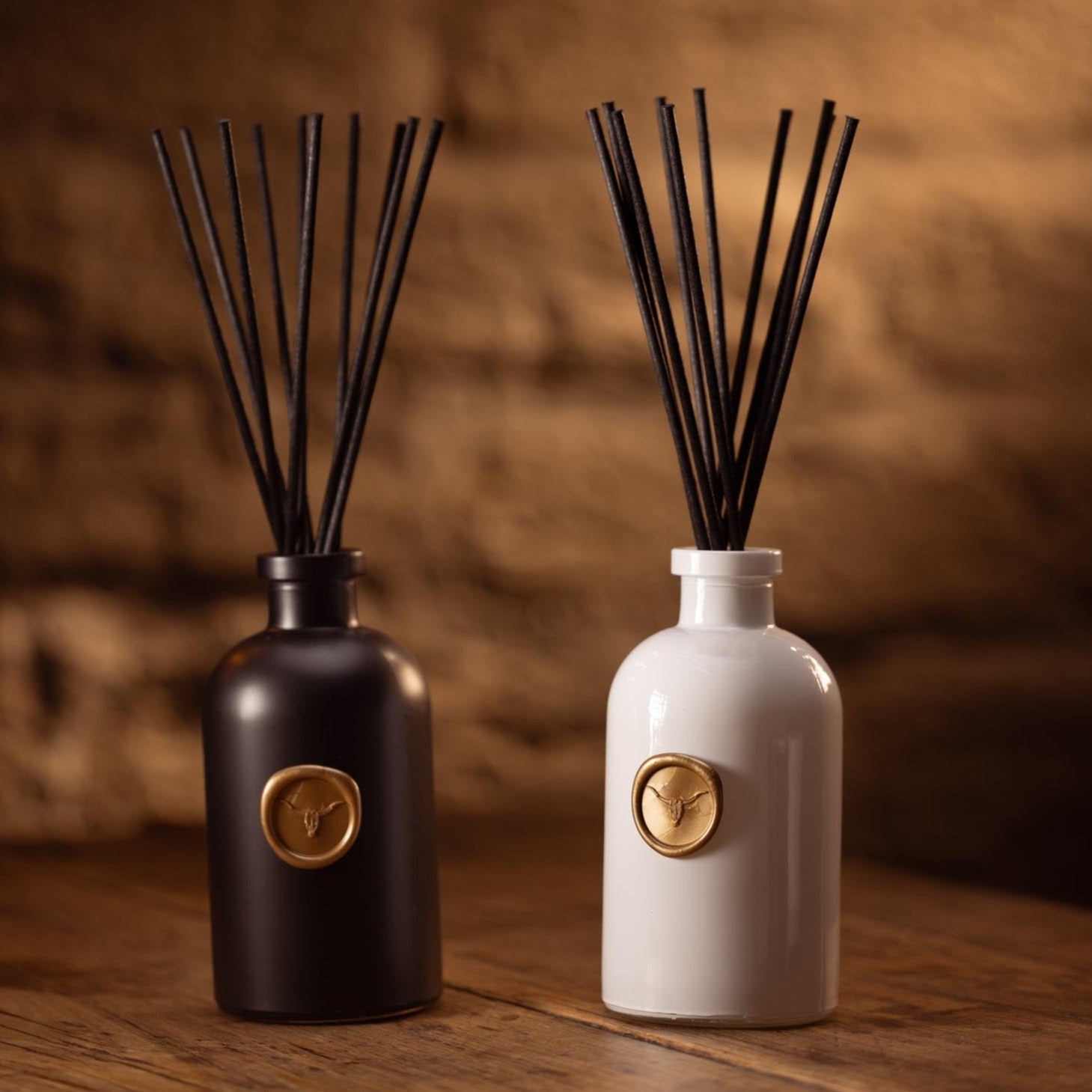 Scented Reed Diffuser – V6 Collection